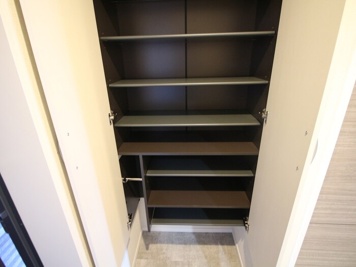 物件内観写真19　(靴箱)