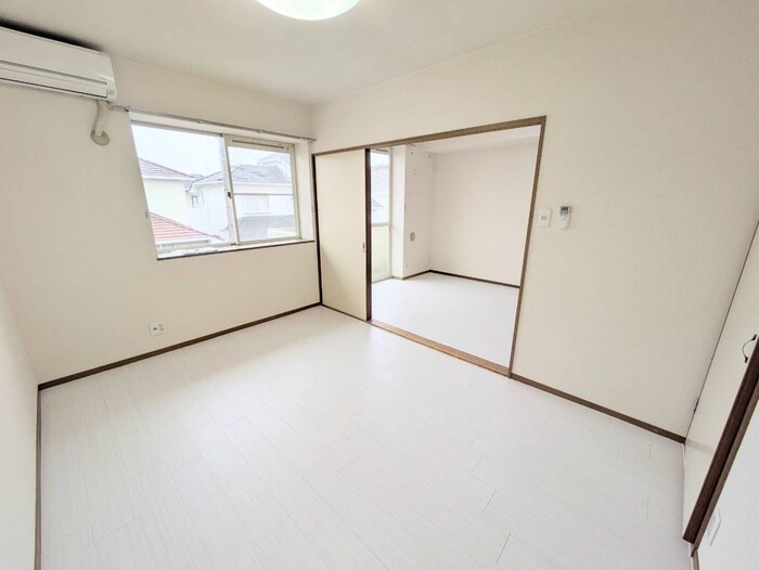 物件内観写真18　(居室)