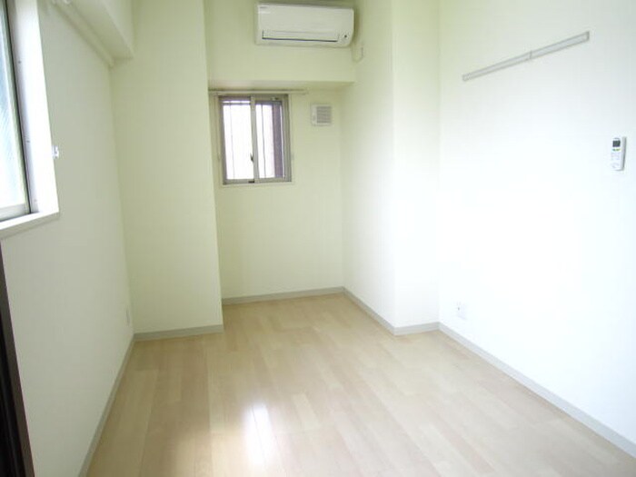 物件内観写真15　(居室)