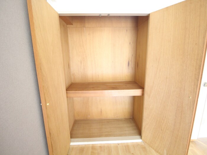 物件内観写真9　(収納)