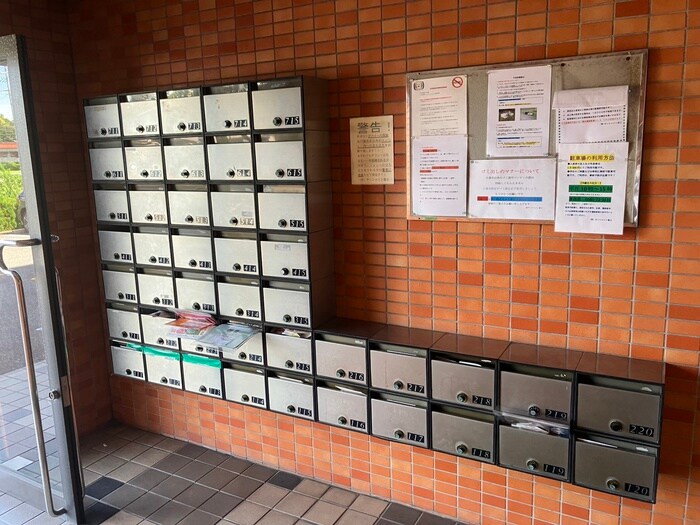 物件外観写真4　(建物設備)