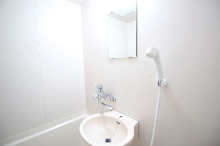 物件内観写真12　(洗面)