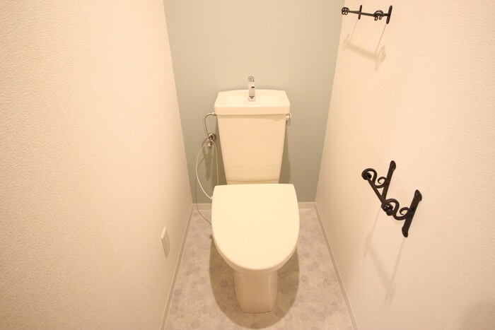 物件内観写真13　(トイレ)