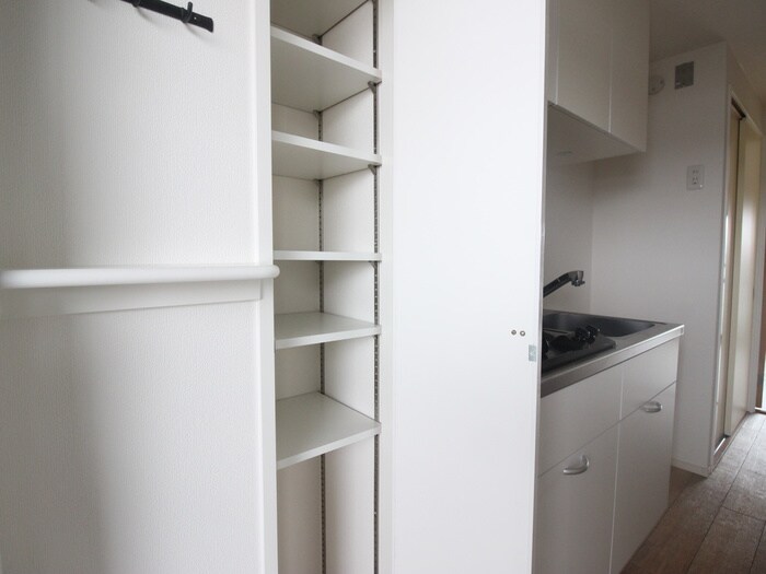 物件内観写真16　(靴箱)