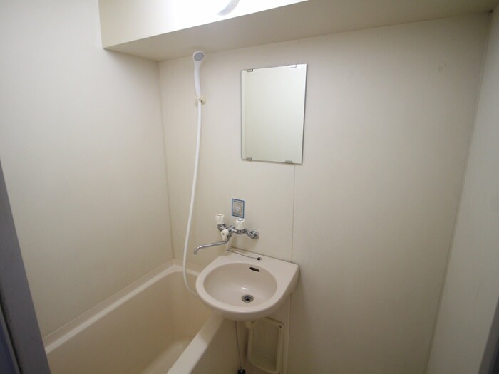 物件内観写真10　(洗面)