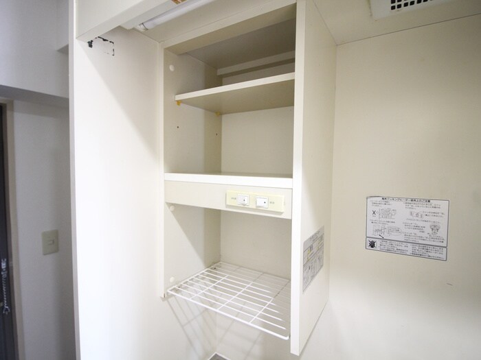 物件内観写真11　(収納)