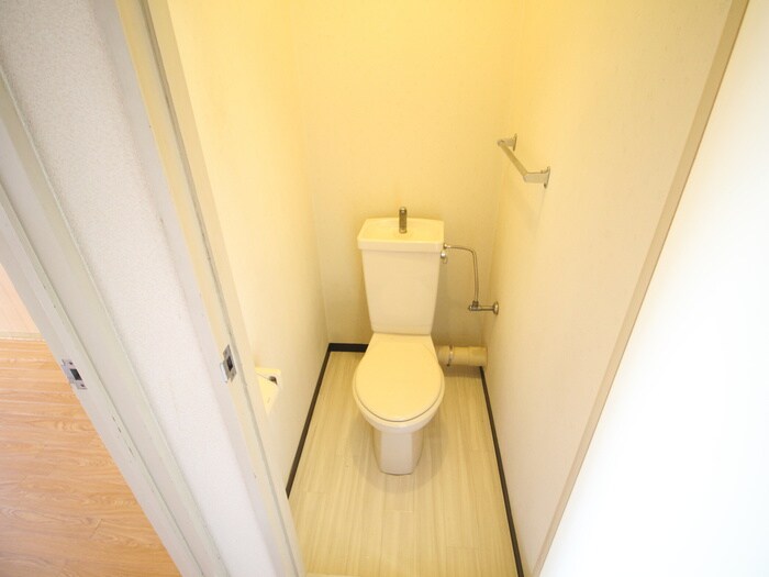 物件内観写真15　(トイレ)