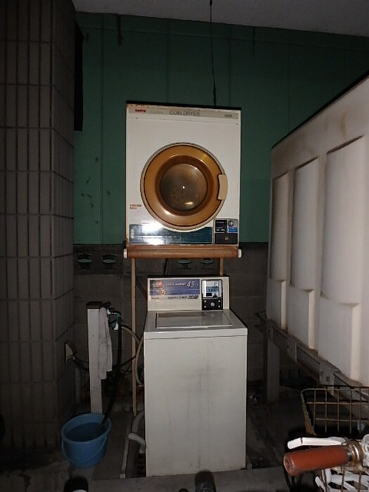 物件外観写真6　(建物設備)