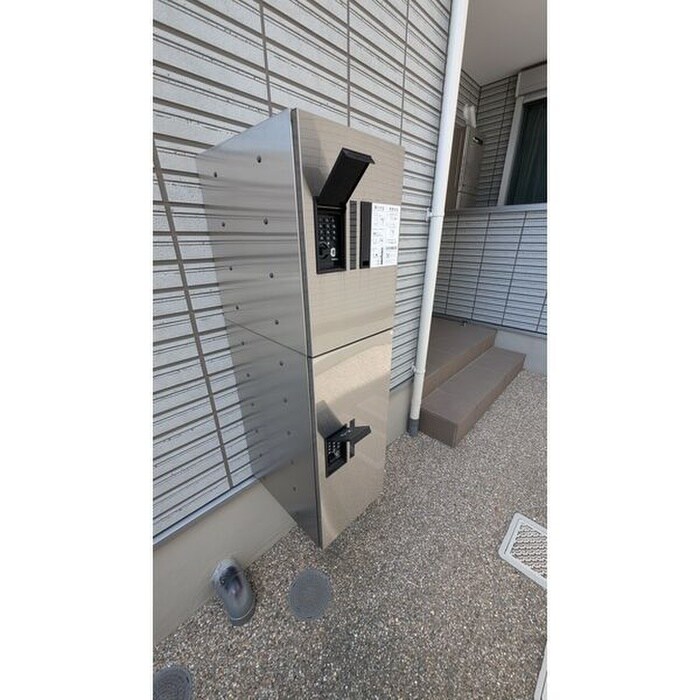 物件外観写真6　(建物設備)