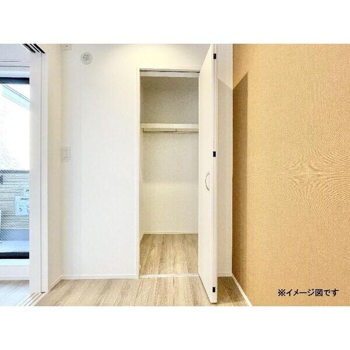 物件内観写真5　(収納)