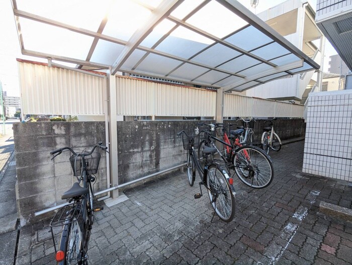 物件外観写真6　(建物設備)