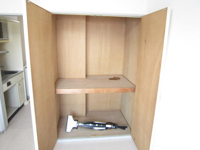 物件内観写真17　(収納)