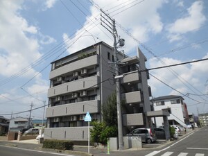 ラ・シャ－ム外観写真