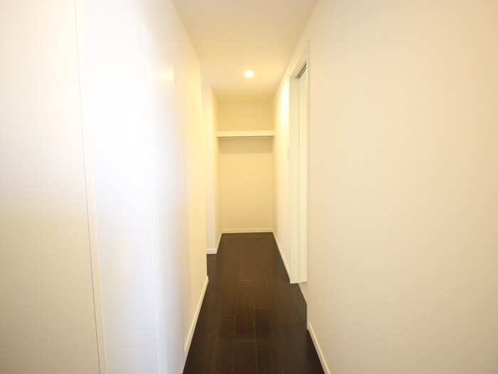物件内観写真22　(廊下)