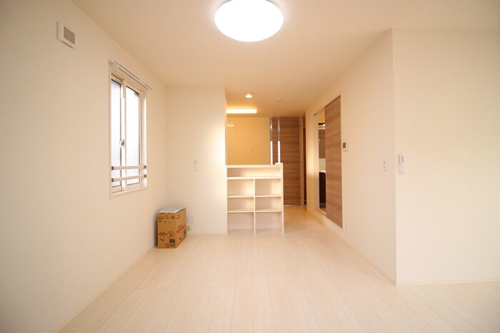 物件内観写真11　(居室)