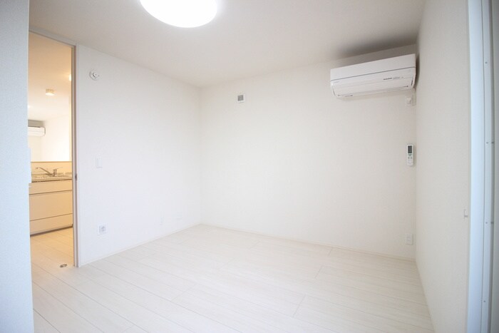 物件内観写真14　(居室)