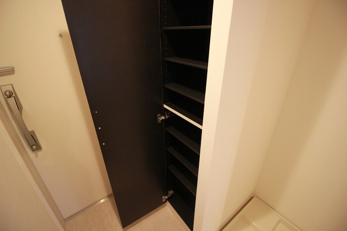 物件内観写真16　(靴箱)