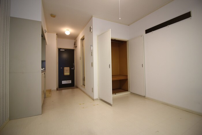 物件内観写真19　(居室)