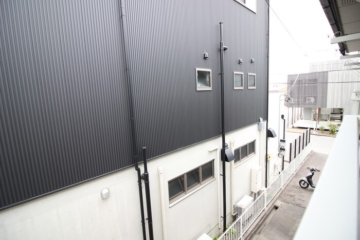 物件内観写真22　(室内からの展望)