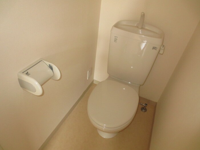 物件内観写真14　(トイレ)