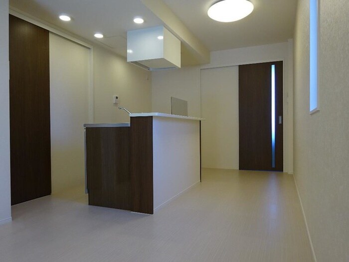 物件内観写真4　(居室)