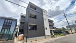 建築中