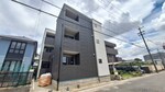 建築中