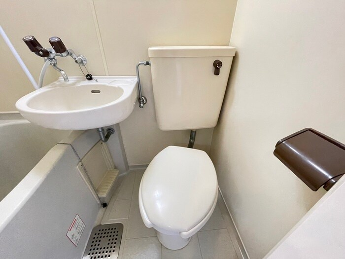 物件内観写真18　(トイレ)