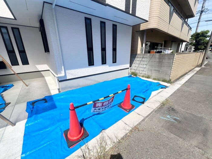 物件外観写真4　(建物設備)