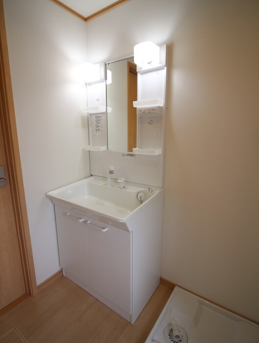 物件内観写真11　(洗面)