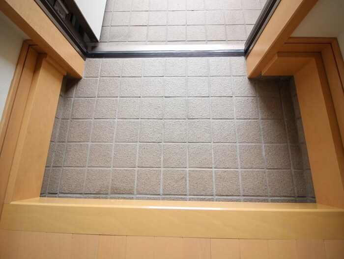 物件内観写真15　(玄関)