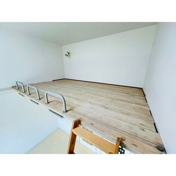 物件内観写真5　(収納)