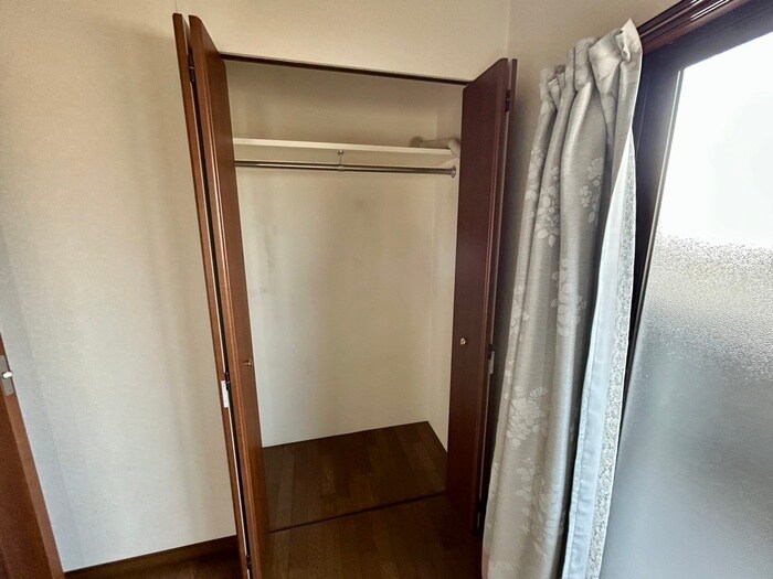 物件内観写真9　(収納)