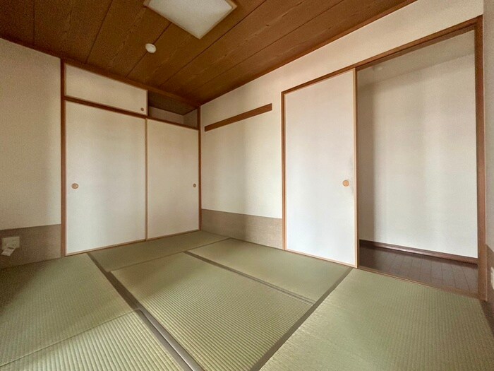 物件内観写真21　(居室)