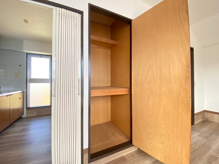 物件内観写真19　(収納)
