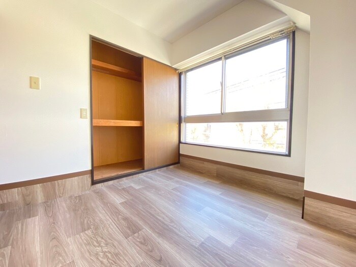 物件内観写真21　(収納)