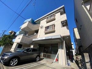 シャンポール明日香外観写真