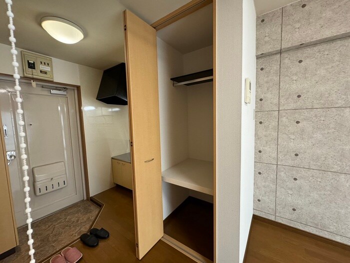 物件内観写真9　(収納)