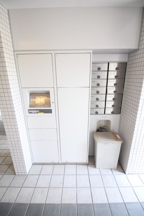 物件外観写真4　(建物設備)