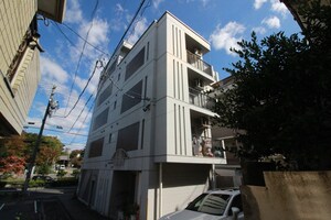 ベルクレスト八事外観写真