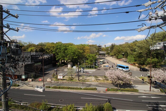 物件内観写真22　(室内からの展望)