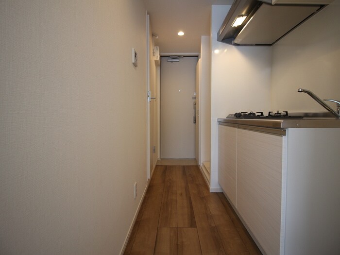 物件内観写真16　(廊下)