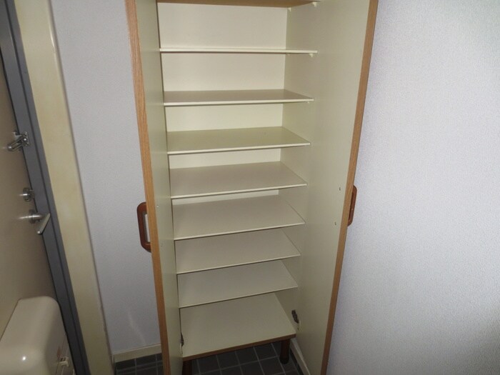 物件内観写真19　(靴箱)