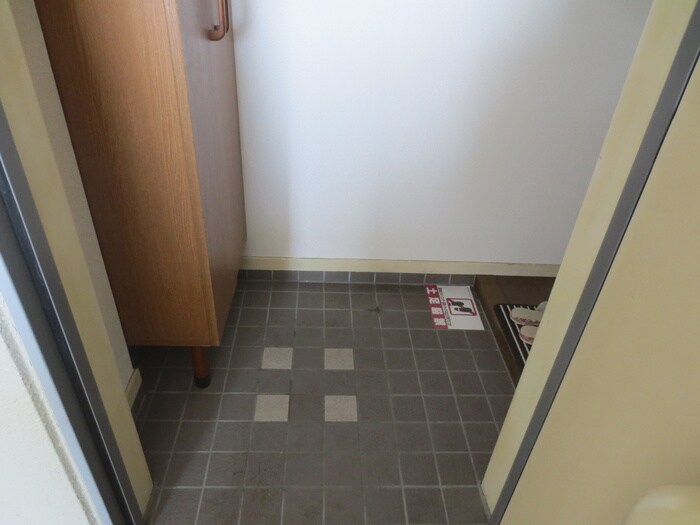 物件内観写真20　(玄関)