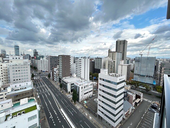 物件内観写真15　(室内からの展望)