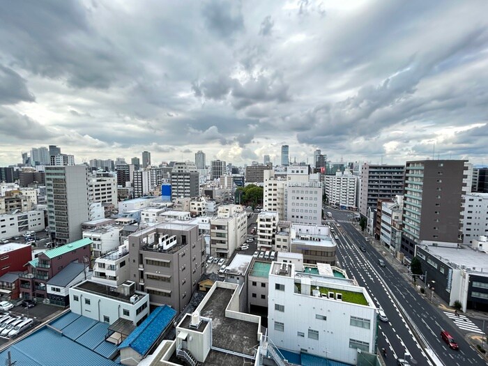 物件内観写真15　(室内からの展望)