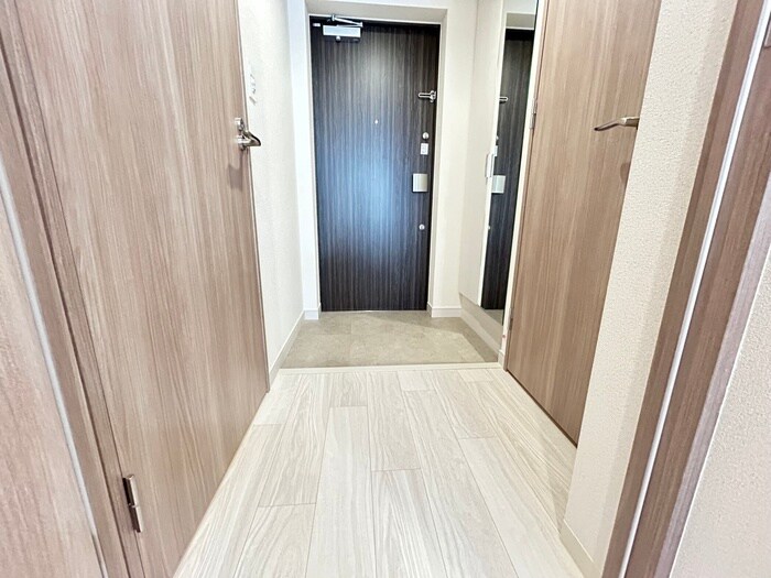 物件内観写真16　(廊下)