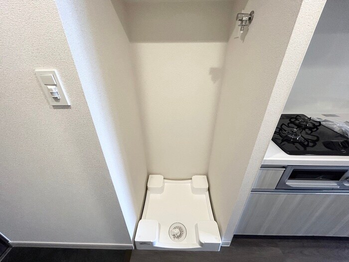 物件内観写真18　(洗濯機置場)