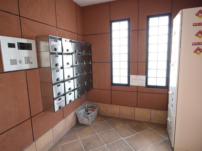 物件外観写真5　(建物設備)