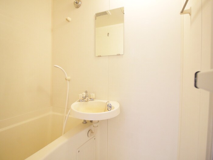 物件内観写真12　(洗面)